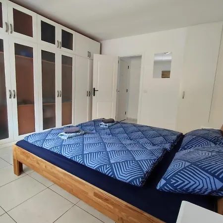 16 Sunset View Daire *